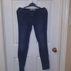 LADIES HOLLISTER JEANS